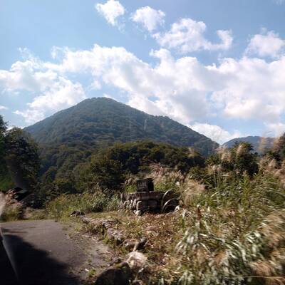 奥美濃の最高峰1617m