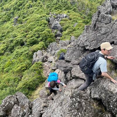 こんな楽しい岩場の連続