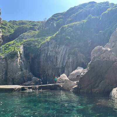 小門から。