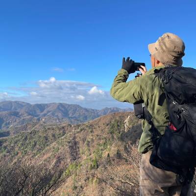 中尾根コースからの眺望。御在所岳と藤原岳が見えた